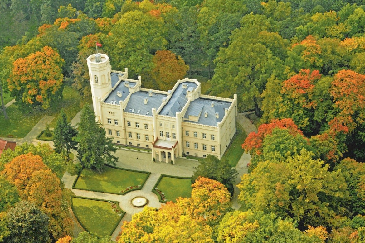 Pałac Mierzęcin