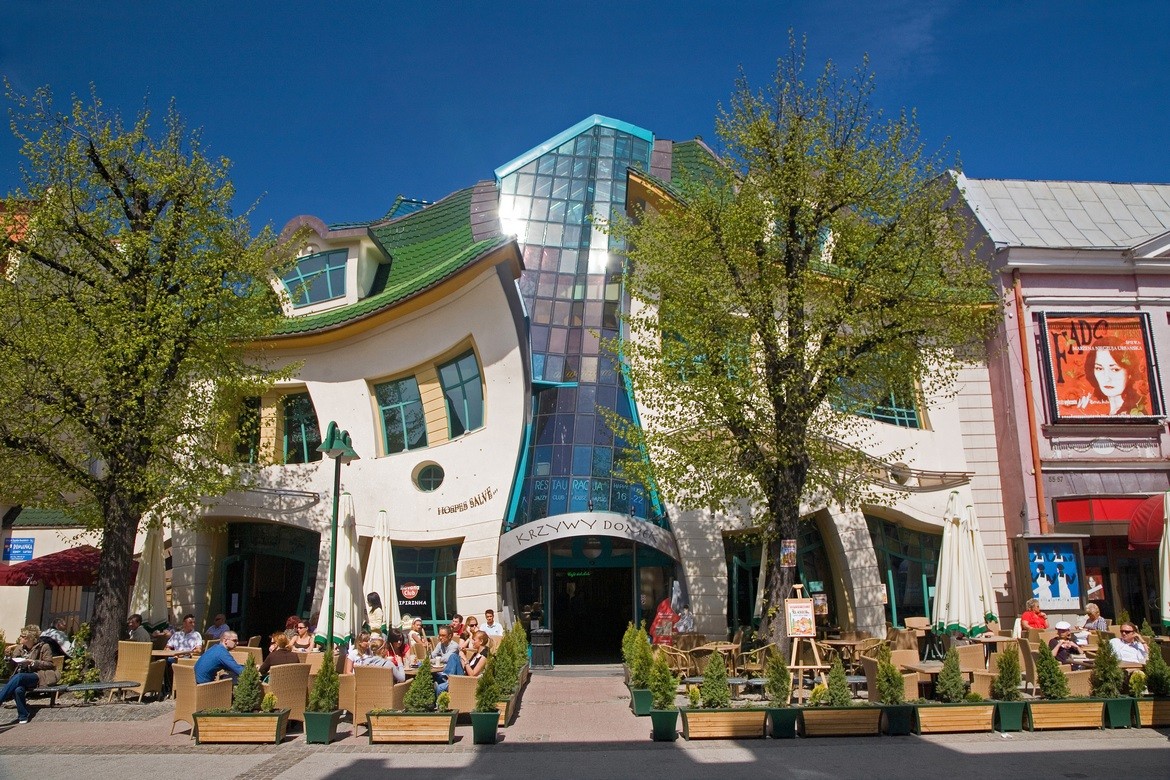 Krzywy domek