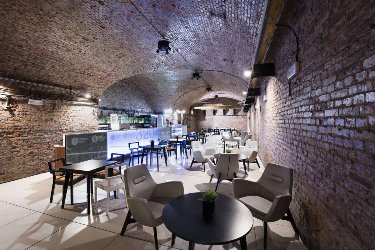 Kopalnia Guido, Pub