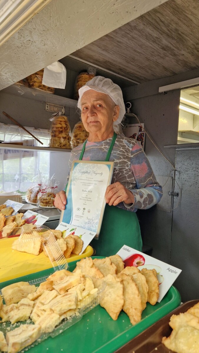 Wigry, budka z pierogami wigierskimi u Pani Teresy, fot.: kopanina.pl