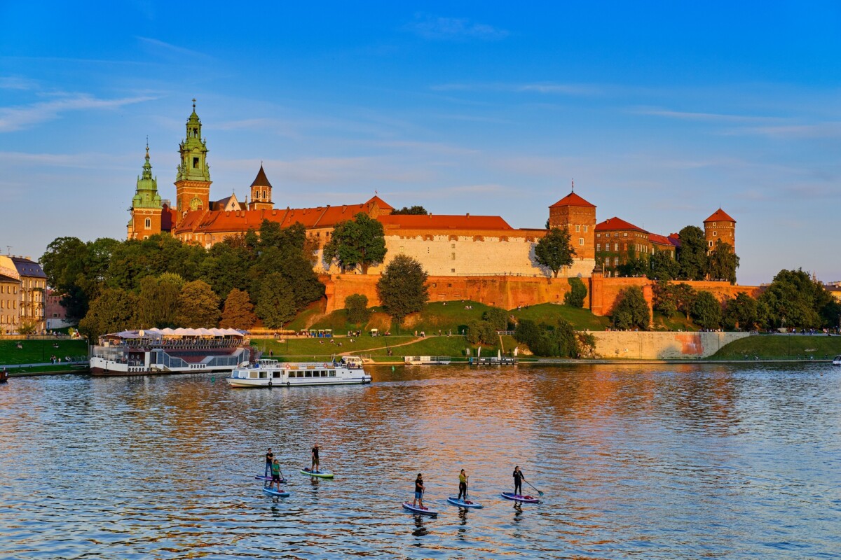 Kraków, widok na Wawel z Wisły