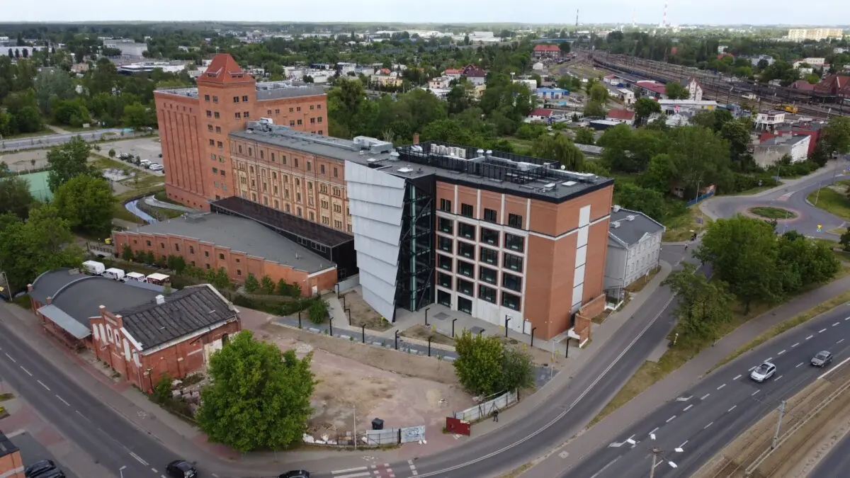 Centrum Innowacyjnej Edukacji oraz Centrum Nowoczesności Młyn Wiedzy w Toruniu