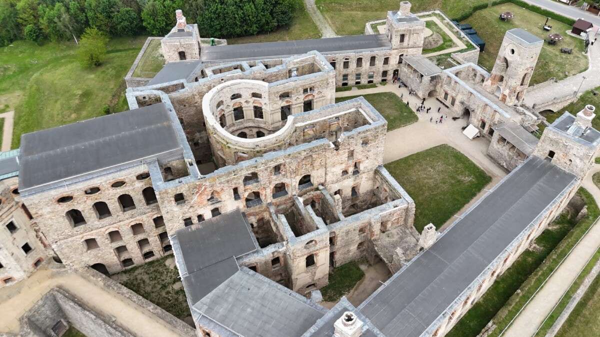 Ruiny Zamku Krzyżtopór