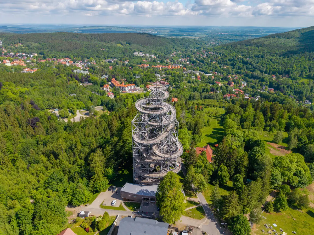 Wieża widokowa Sky Walk w Świeradowie-Zdroju