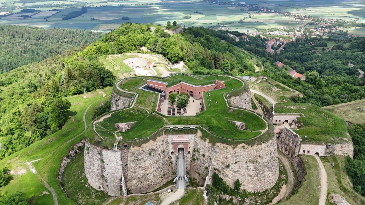 Twierdza Srebrna Góra