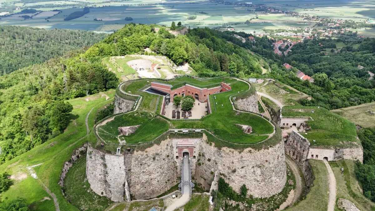 Twierdza Srebrna Góra